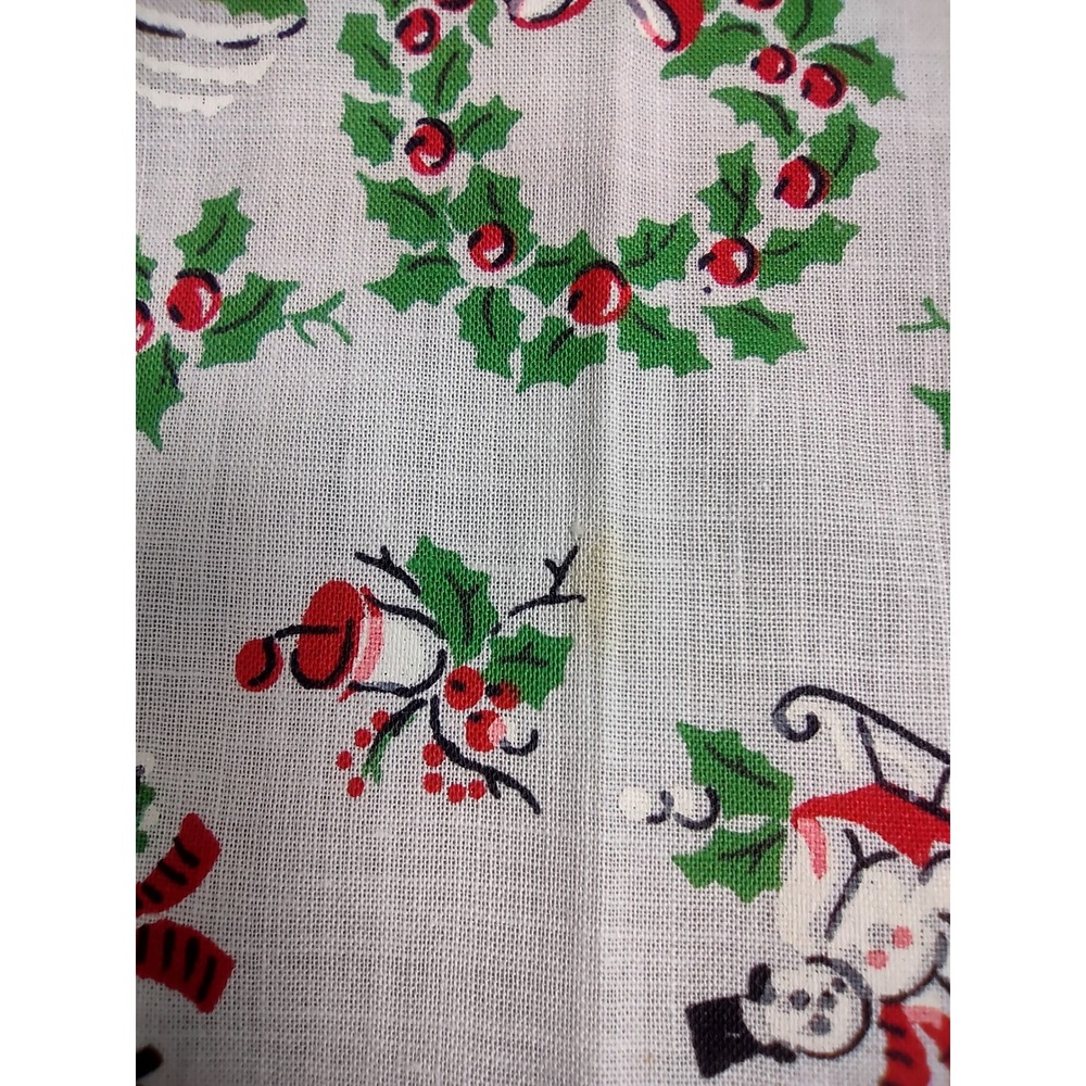 Vintage 13.25 x 13.5 Christmas Handkerchief Noel Snowmen Wreath Sled Hankie - Picture 4 of 4